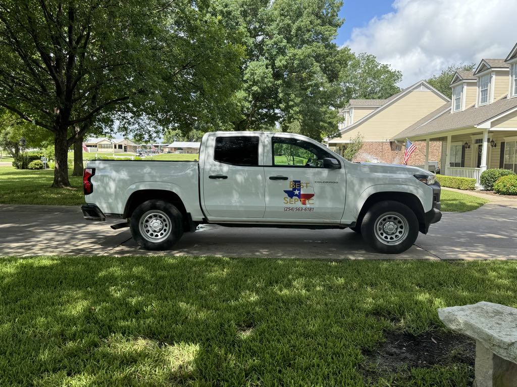 Best Texas Septic service truck at a customer home